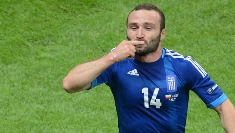 Dimitris Salpingidis để lại ấn tượng với sự tận tuỵ trên sân cỏ 